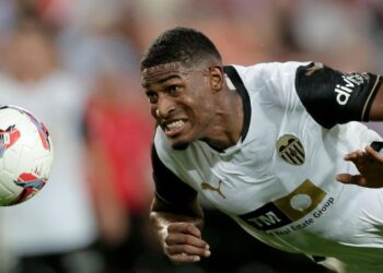 Defender Mosquera agrees terms with Arsenal