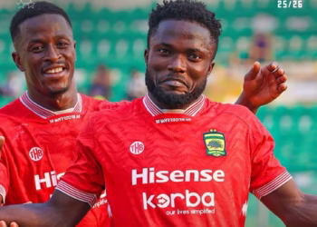Albert Amoah Marks Kotoko Return with Stunning Bicycle Kick in Win over Basake Holy Stars