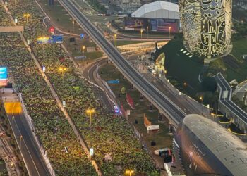 Dubai Run 2024: Thousands of fitness enthusiasts turns Sheikh Zayed Road into giant running track